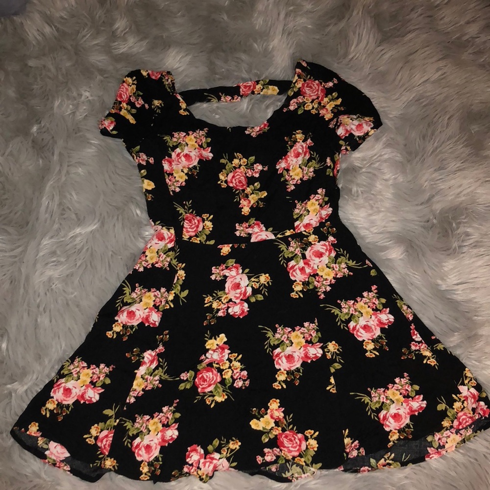 Forever 21 Floral skater dress